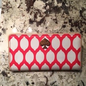 Kate spade pink wallet